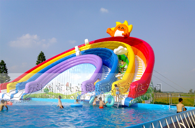 彩虹音樂滑梯2016年夏季水樂園新款趣味充氣水滑梯
