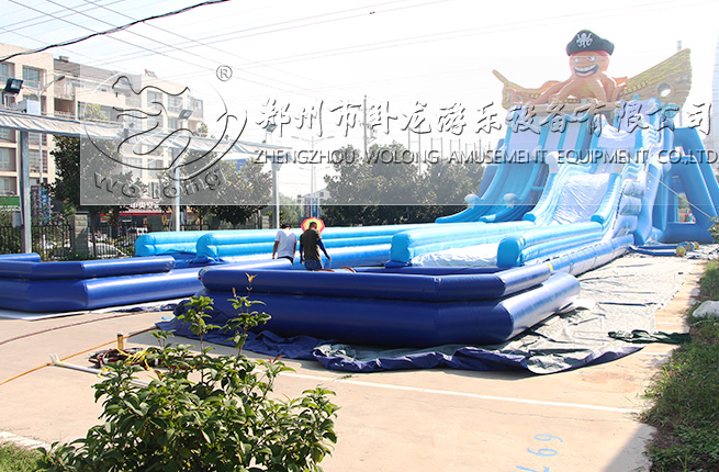 海上大滑梯_充氣水上樂園,海盜主題水樂園_支架游泳池_充氣游泳池_支架水池_動漫水世界_鄭州市臥龍游樂設備有限公